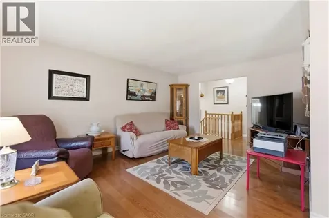 35 Barnicke Drive Cambridge ON N3C 3M2