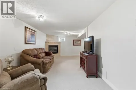 35 Barnicke Drive Cambridge ON N3C 3M2