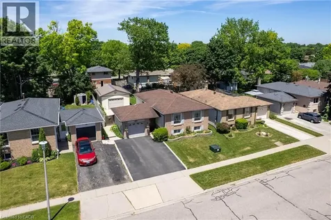 35 Barnicke Drive Cambridge ON N3C 3M2