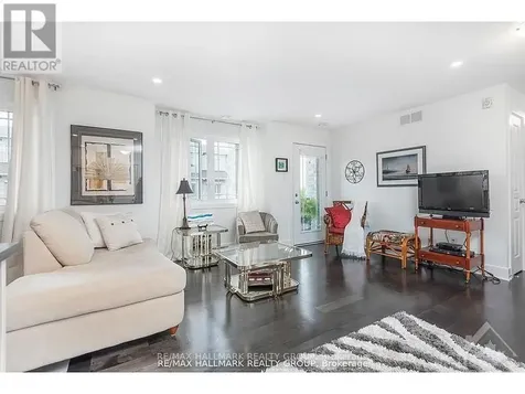 340 Tribeca Private Ottawa ON K2J 6B4