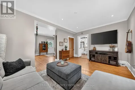 69 Glenmorris Street Cambridge ON N1S 2Y4