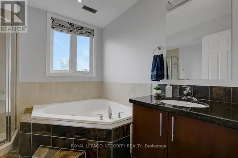 711 Churchill Avenue North Ottawa ON K1Z 5G6