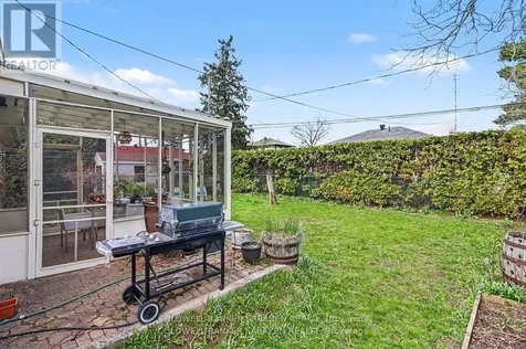 1421 Palen Avenue Ottawa ON K1H 7E6