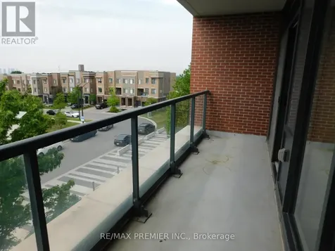 99 Eagle Rock Way Vaughan ON L6A 5A7