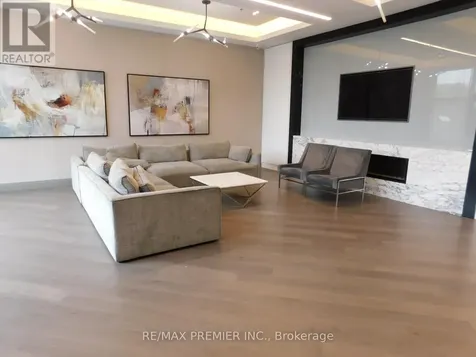 99 Eagle Rock Way Vaughan ON L6A 5A7