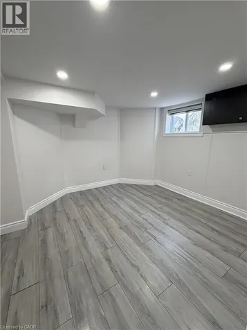 59 Tragina Avenue South Hamilton ON L8K 2Z2