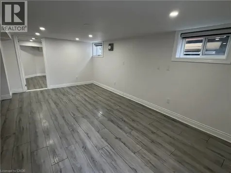 59 Tragina Avenue South Hamilton ON L8K 2Z2