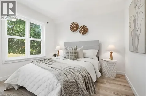 66 Mars Avenue Hamilton ON L8L 3V9