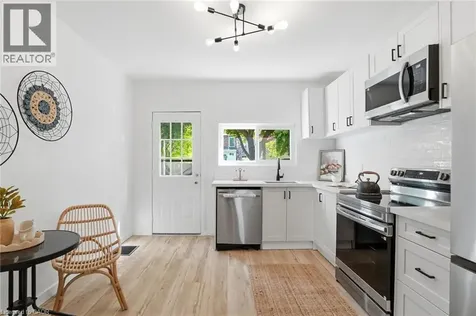 66 Mars Avenue Hamilton ON L8L 3V9