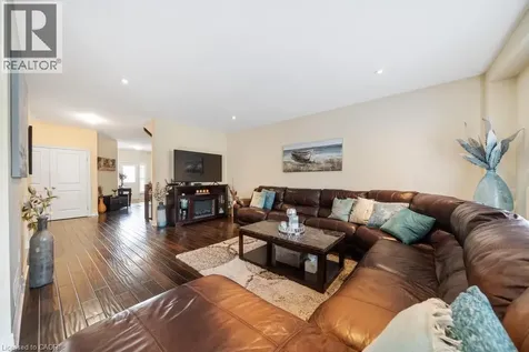 514 Old Mud Street Hamilton ON L8J 3X5