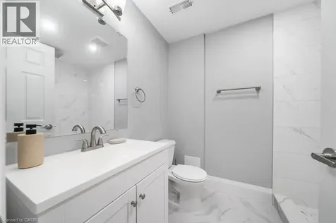 514 Old Mud Street Hamilton ON L8J 3X5