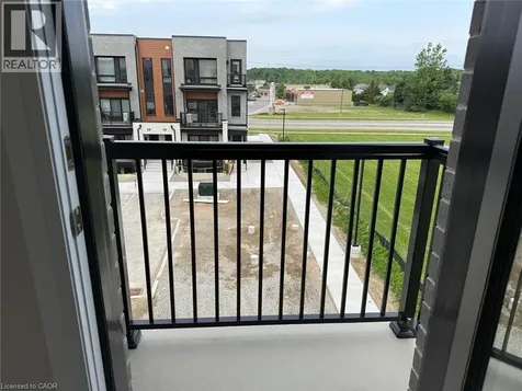 525 Erinbrook Drive Kitchener ON N2E 0L4