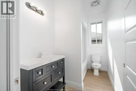 1210 Laurendeau Avenue Windsor ON N8Y 4B5