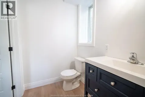 1210 Laurendeau Avenue Windsor ON N8Y 4B5