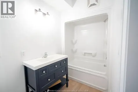 1210 Laurendeau Avenue Windsor ON N8Y 4B5