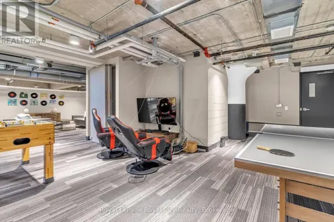 120 Huron Street Guelph (st. Patrick's Ward) ON N1E 0T8