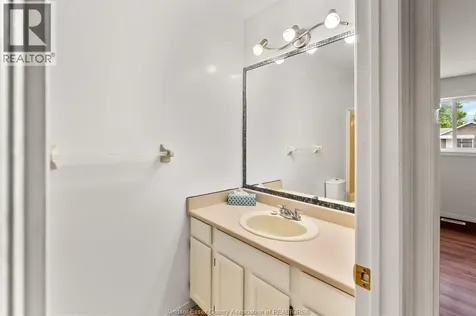 142 Lamarsh Street Wheatley ON N0P 2P0