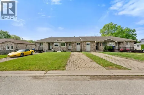 142 Lamarsh Street Wheatley ON N0P 2P0