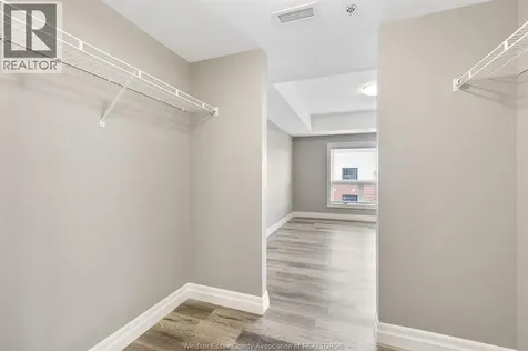 716 Brownstone Tecumseh ON N9K 0C3