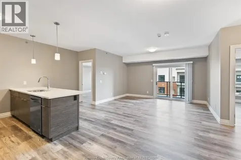 716 Brownstone Tecumseh ON N9K 0C3