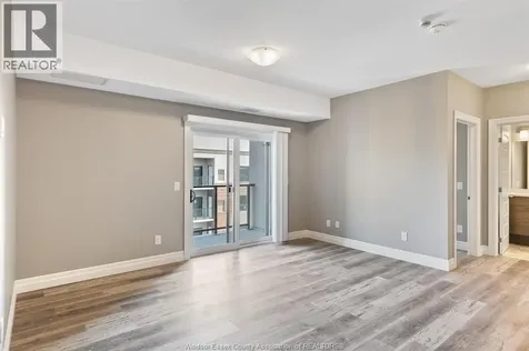 716 Brownstone Tecumseh ON N9K 0C3
