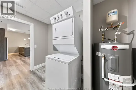 716 Brownstone Tecumseh ON N9K 0C3