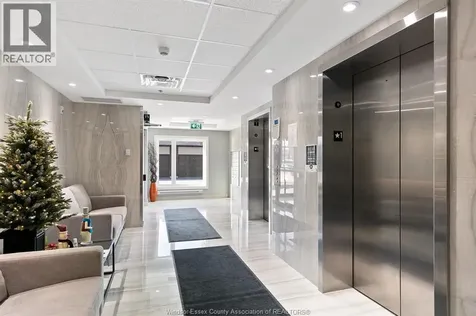716 Brownstone Tecumseh ON N9K 0C3