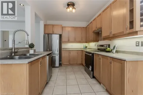 2454 Sutton Drive Burlington ON L7L 7A9