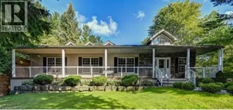 527 River Road Cambridge ON N3C 2B8