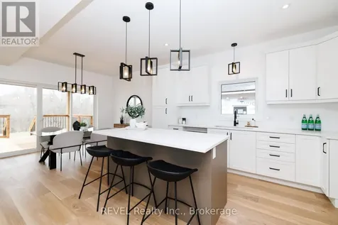 1129 Dipietro Street Fort Erie (lakeshore) ON L2A 4J4
