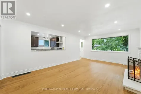 1213 Erindale Drive Ottawa ON K2C 2G2