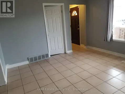 426 Langlois Avenue Windsor ON N9A 2G4
