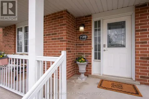729 Brandenburg Boulevard Waterloo ON N2T 2V4