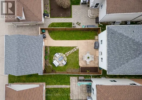 729 Brandenburg Boulevard Waterloo ON N2T 2V4
