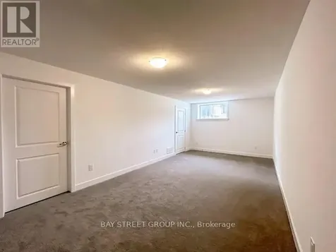 262 Monticello Avenue Ottawa ON K2S 2S1