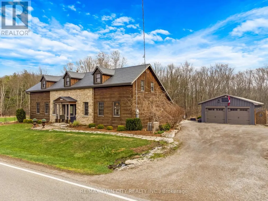 3612 Indian Trail Hamilton ON N3T 5M1