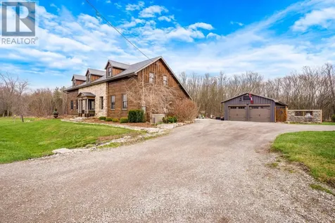 3612 Indian Trail Hamilton ON N3T 5M1
