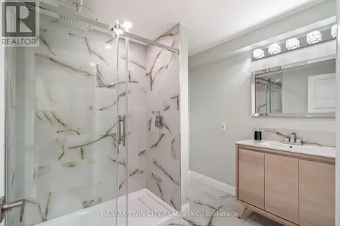 33 Tanglewood Terrace Brantford ON N3R 3R8