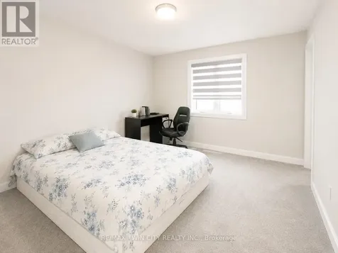 514 Bridgemill Crescent Kitchener ON N2A 0A3