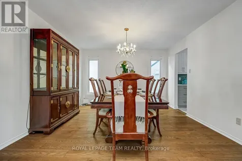 91 Dossetter Way Ottawa ON K1G 4S6