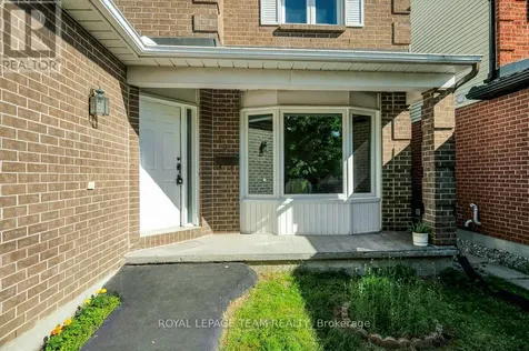 91 Dossetter Way Ottawa ON K1G 4S6