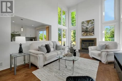 91 Dossetter Way Ottawa ON K1G 4S6