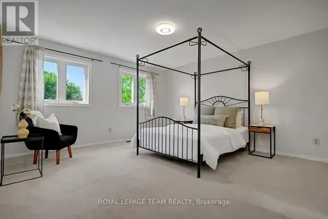 91 Dossetter Way Ottawa ON K1G 4S6