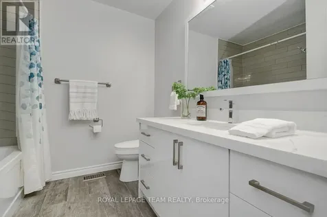 91 Dossetter Way Ottawa ON K1G 4S6