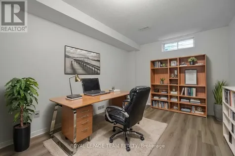 91 Dossetter Way Ottawa ON K1G 4S6