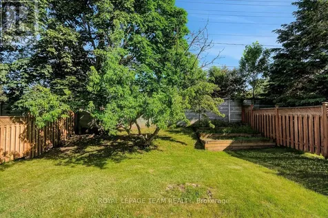 91 Dossetter Way Ottawa ON K1G 4S6