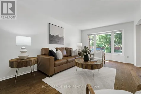 91 Dossetter Way Ottawa ON K1G 4S6