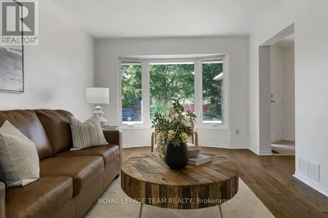 91 Dossetter Way Ottawa ON K1G 4S6