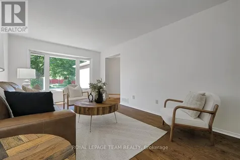91 Dossetter Way Ottawa ON K1G 4S6