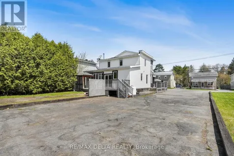 3668 Champlain Street Clarence-rockland ON K0A 1E0